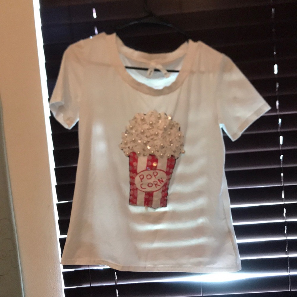 Graphic tee